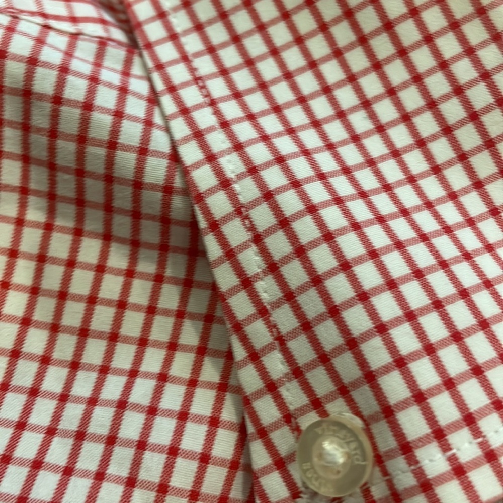 Vineyard Vines Button Down - image 4